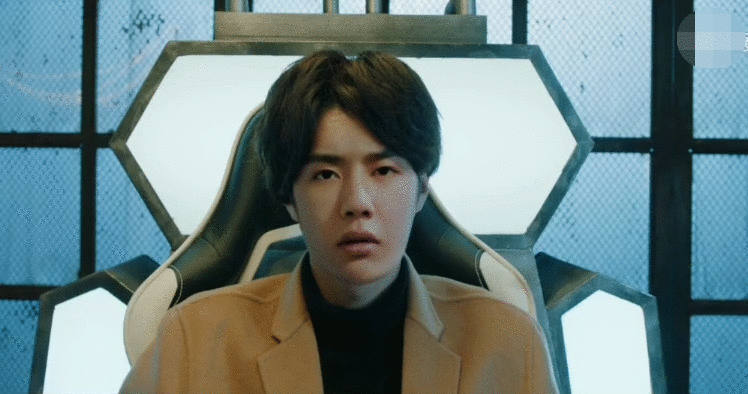 王一博新剧烂尾拒绝补拍，剧方后期AI换脸，画面