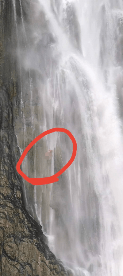 两驴友贵州网红瀑布瀑降被困，其中1人确认死亡