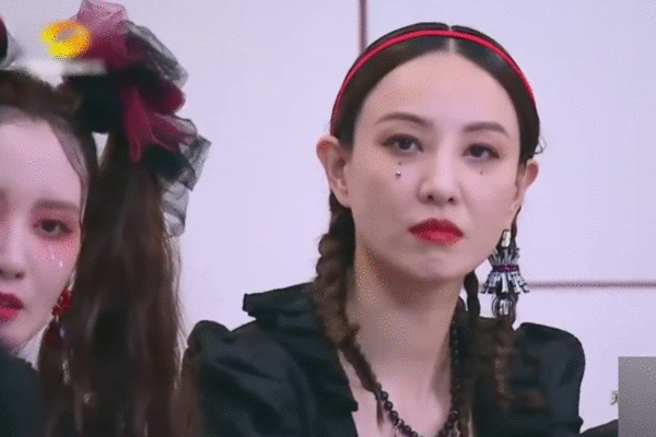 太心机？蓝盈莹加入宁静组惹争议，主动申请退