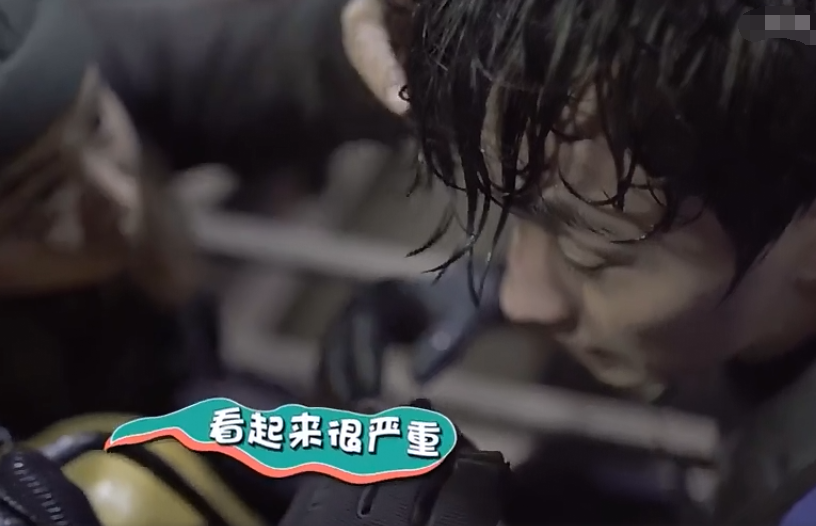 朱一龙拍《重启》，氧气瓶砸到眼眶强行忍痛，
