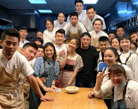 霍建华陈建州余文乐打球，男神集体变大叔，网