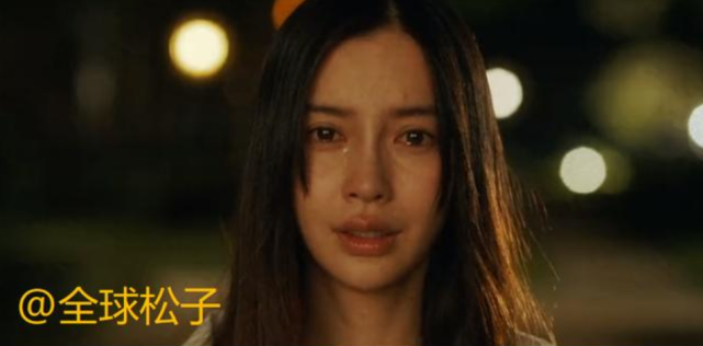 baby哭戏登热搜榜首,“微笑唇”阻碍了她的演技