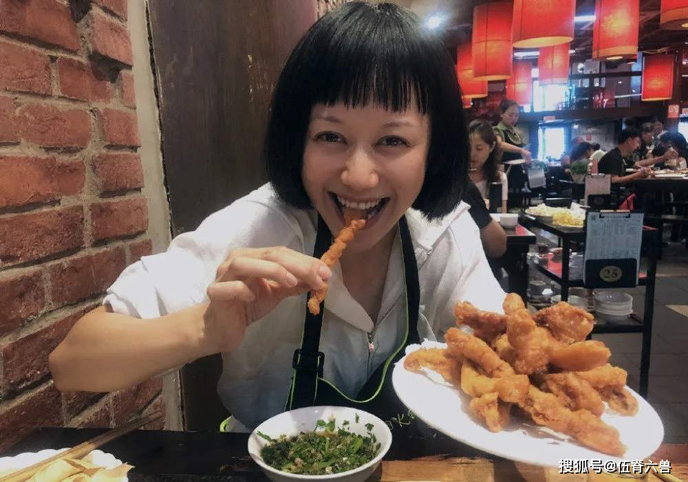 41岁陈乔恩还在演偶像剧，42岁的“无双”已经在