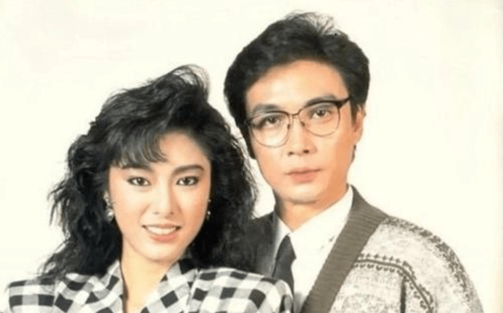 加油！中风传言不攻自破，71岁TVB老戏骨约旧友爬