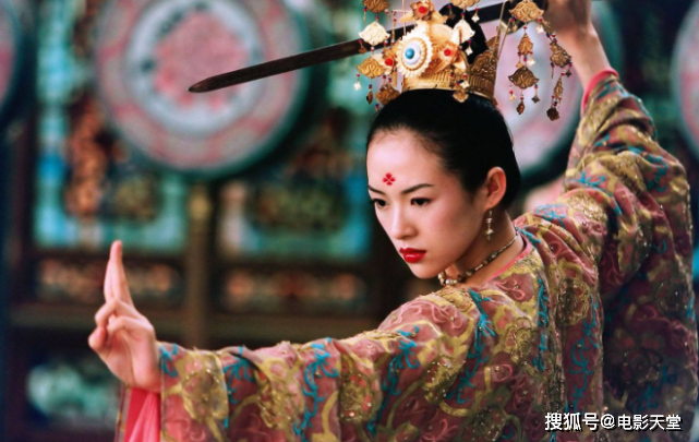 商业互吹?章子怡大赞Baby演技被群嘲:就她还有