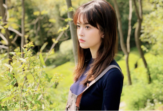 《以家人》小橙子扮演者身世坎坷，被亲生父母