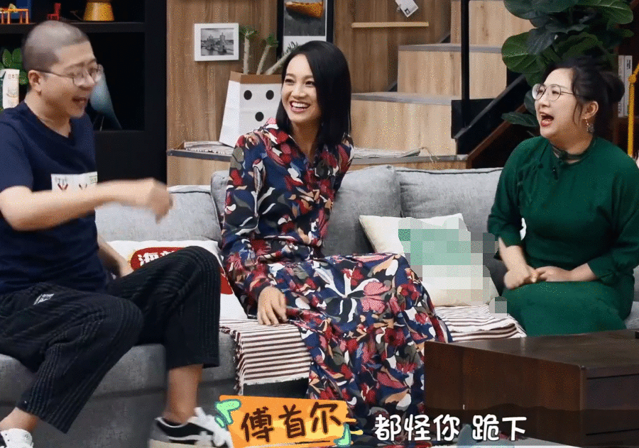 朱丹迷惑发言再惹争议，事业女强人，为何思想