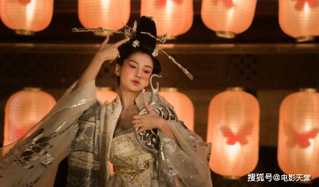 商业互吹？章子怡大赞Baby演技被群嘲：就她还有