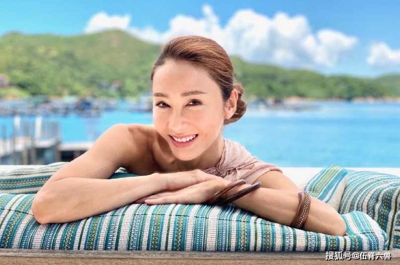 盘点娱乐圈十大女强人:黎姿公司上市,她18年前