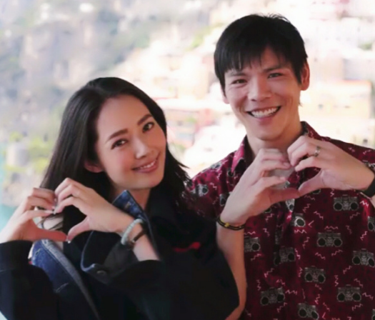 郭碧婷被传生女后，郭爸久违更博，晒午餐直言