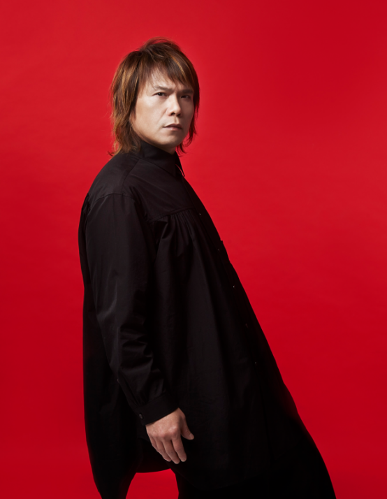 年过半百依旧豪横!伍佰屡上热搜榜,谁敢说摇