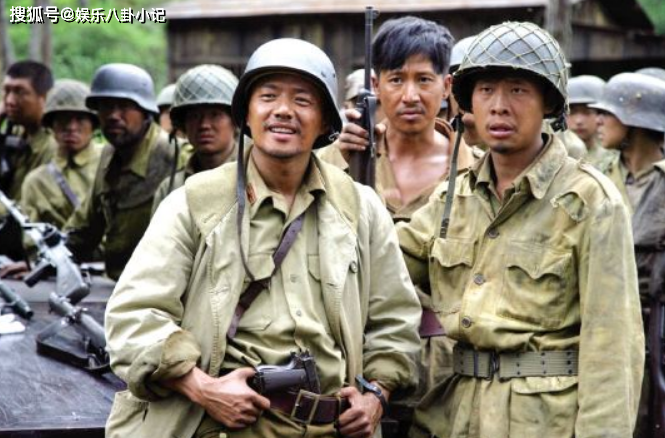 因没钱没名曾被前妻抛弃，带儿子北漂一夜成名