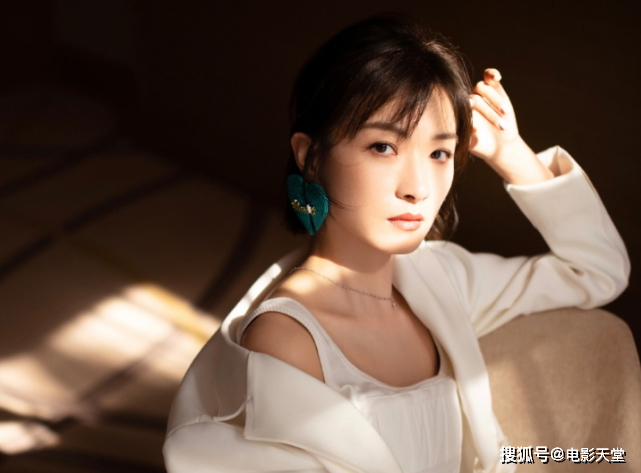 脸好疼!阿里安全部“打假”万茜盗号声明,直