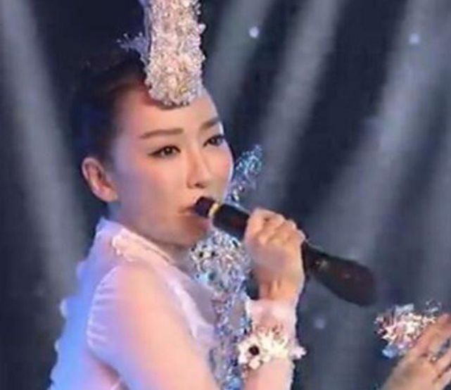 虞书欣不敢承认整容，金星不敢说最讨厌哪位女