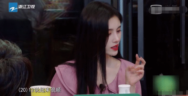 鞠婧祎越红越被骂，四千年怎么来的，电梯赶人