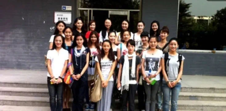 周冬雨又传恋情绯闻？男方身份曝光，共同朋友