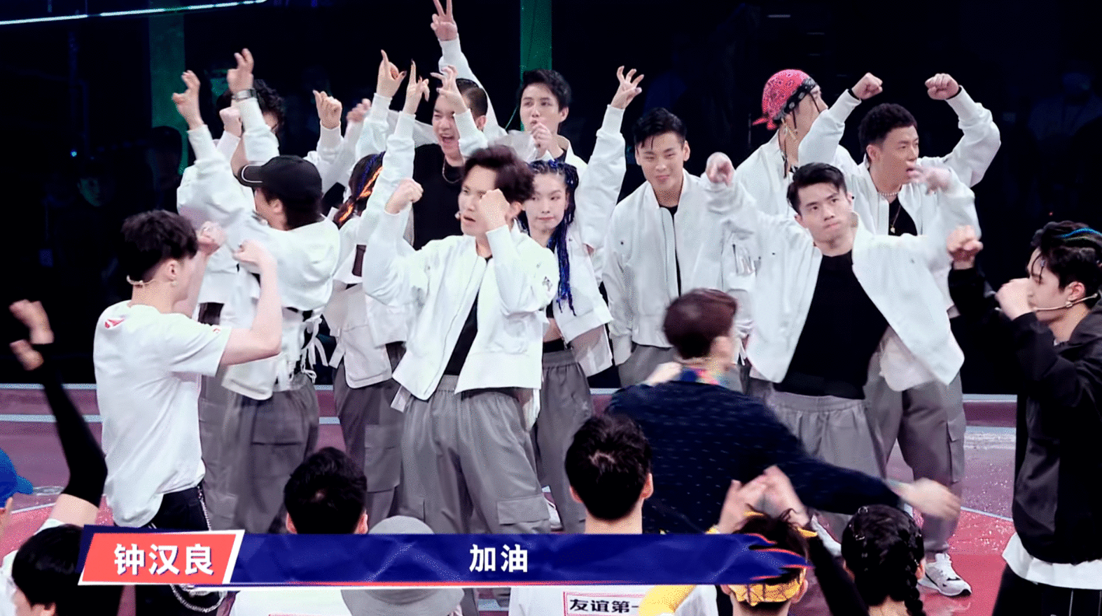 钟汉良终于不再温柔，对王一博放狠话，被赞是