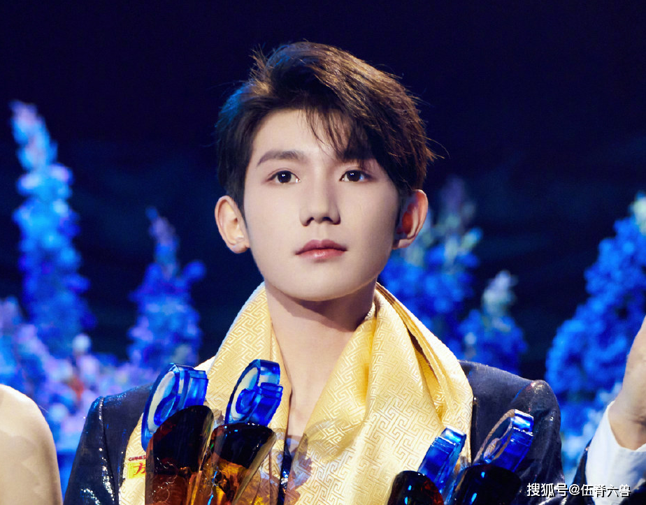 人走茶凉的娱乐圈：陶虹感慨没人关注，黄晓明