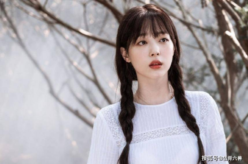 网络暴力再次上演!崔雪莉纪录片上线后,前男