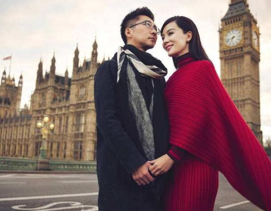 陈数老公深夜晒与表妹合照,大玩亲亲还搞后背