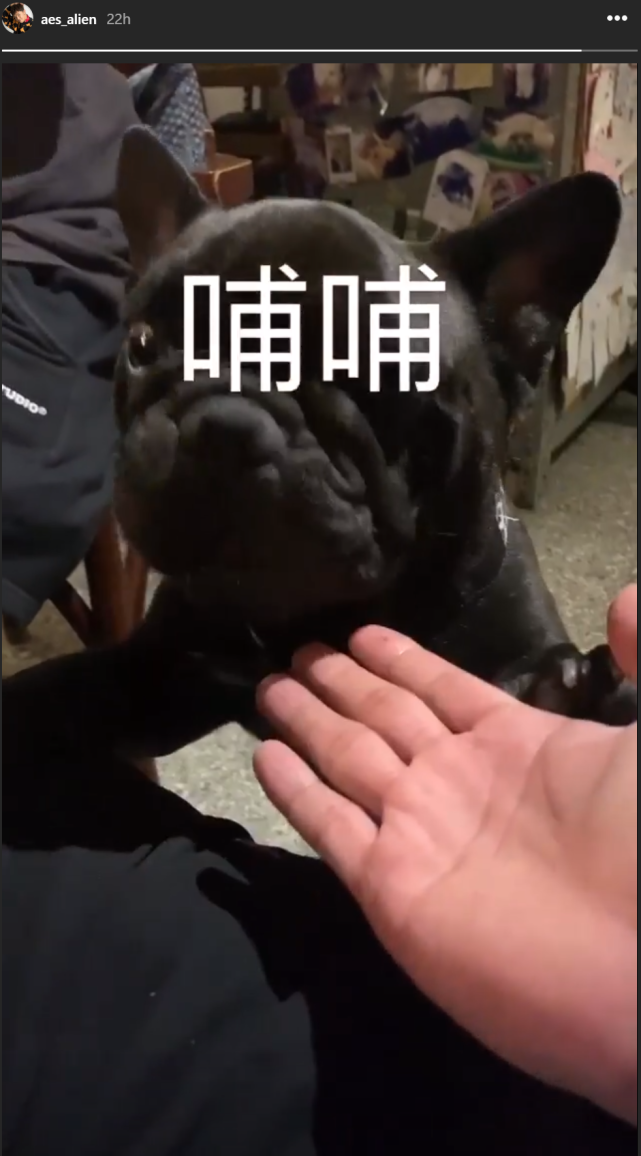 知情人透露黄鸿升猝死家中细节，口鼻流血，死