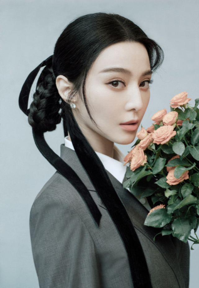 范冰冰39岁生日祝福明星寥寥无几,张馨予却借军