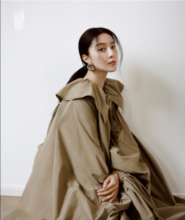 范冰冰39岁生日祝福明星寥寥无几,张馨予却借军