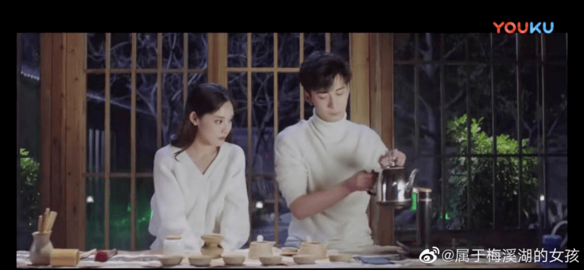 按头演员戏外营业的风气，该适可而止了