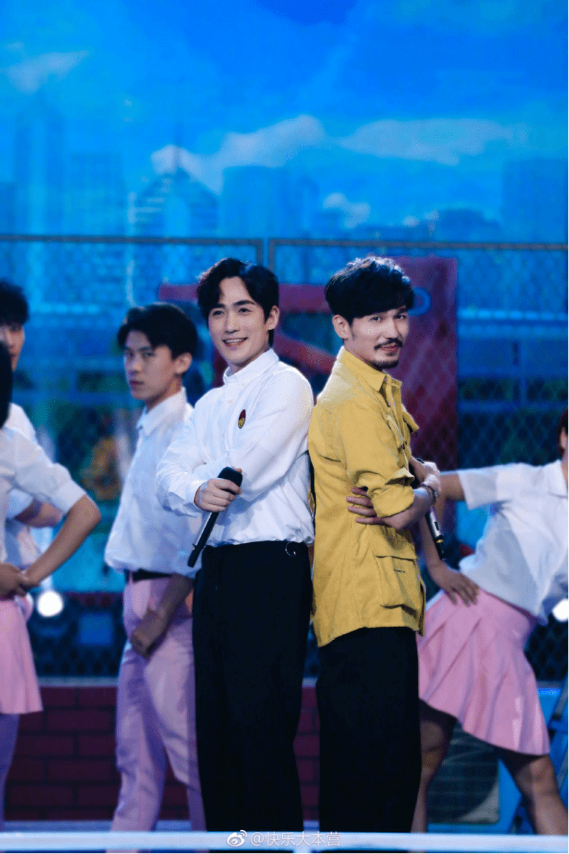 按头演员戏外营业的风气，该适可而止了