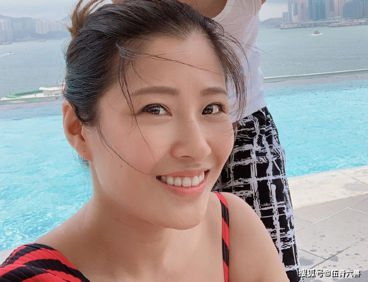 盘点娱乐圈十大女强人：黎姿公司上市，她18年前