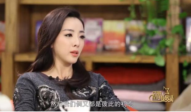 7次主持春晚,却被23岁新人“代替”了位置,李