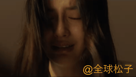 baby哭戏登热搜榜首,“微笑唇”阻碍了她的演技