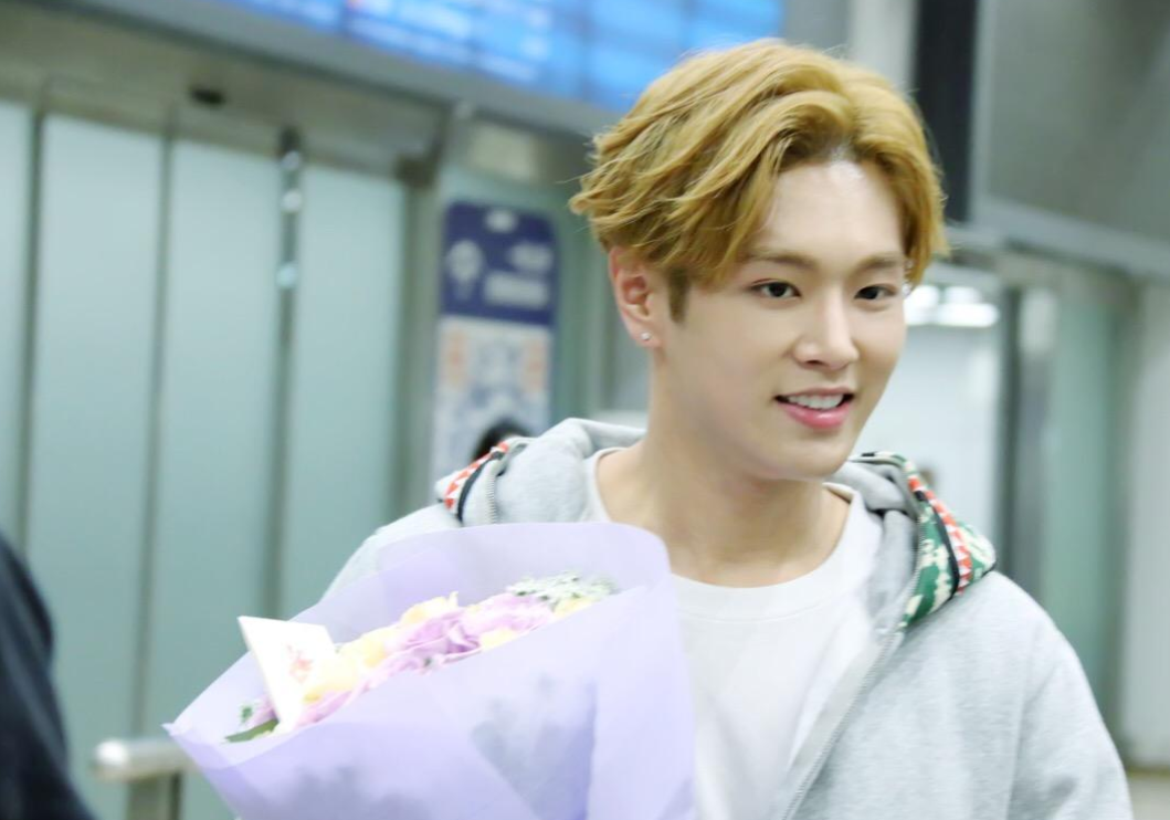 李汶翰恋情曝光,前几天他还“蔑视”恋爱强调