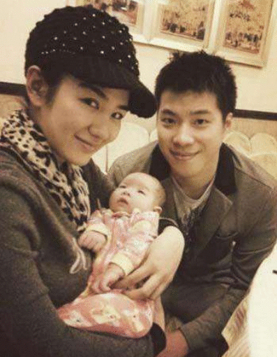 “没有”黄毅清，黄奕终于可以安心复出了！