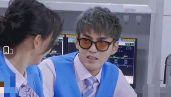 郑爽对吴亦凡很上心?上节目大胆撩加暗示,贴