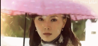 陈数老公晒与女子亲密拥抱亲头发引热议,火速