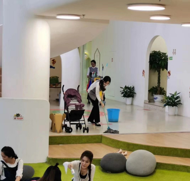 赵丽颖农村造型曝光,33岁演农村小媳妇无违和感