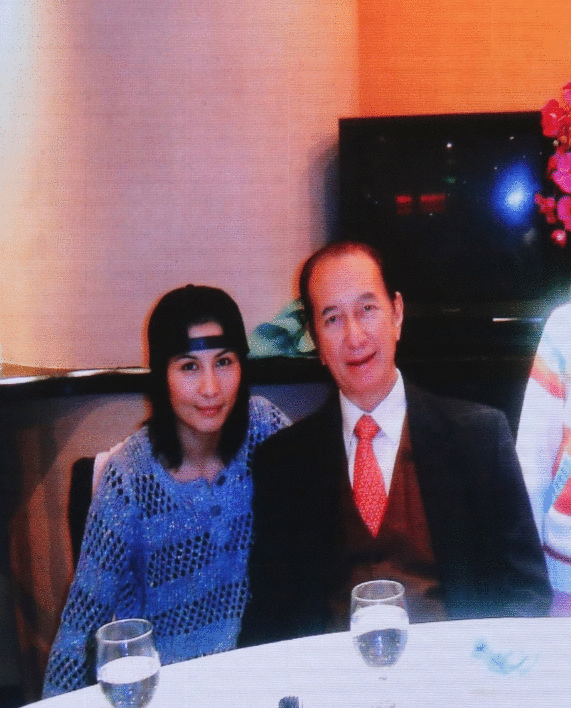 赌王出殡,林青霞现身灵堂拜别,刘德华花牌落