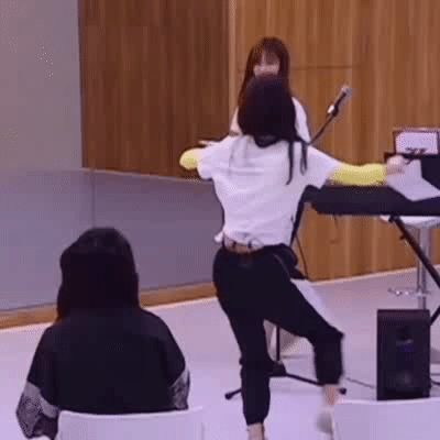 5年舞蹈没白练,8年恋情真香,自卑“村花”沈梦