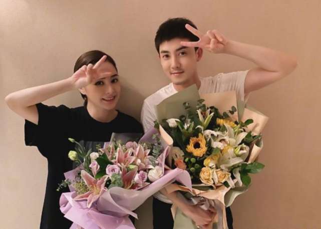 真留疤了!阿娇复工超敬业戴帽子口罩遮遮掩掩