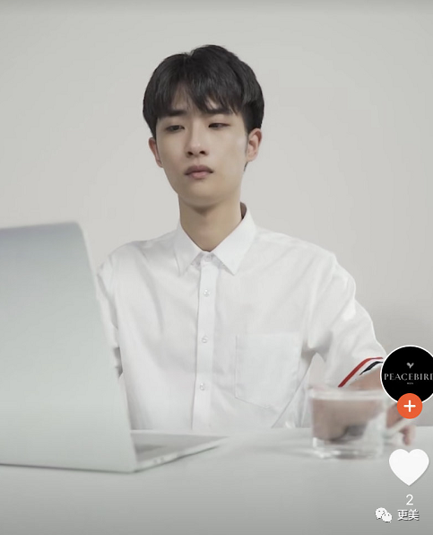 热搜小张,一夜涨粉20万,本奈何老底被扒!这尺