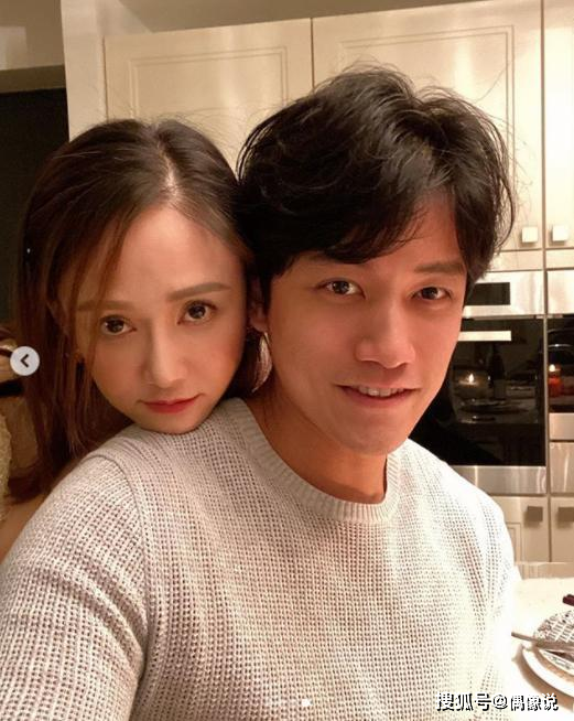 陈乔恩庆祝出道19周年,戴皇冠自拍像公主,41岁