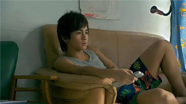 王晶投资100万,许鞍华花费15天,拍出了一部最接