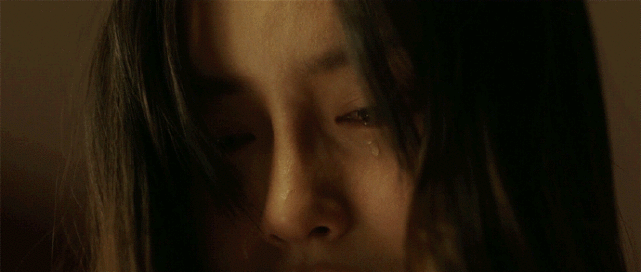 《摩天大楼》Angelababy哭戏登热搜榜首,感染力强