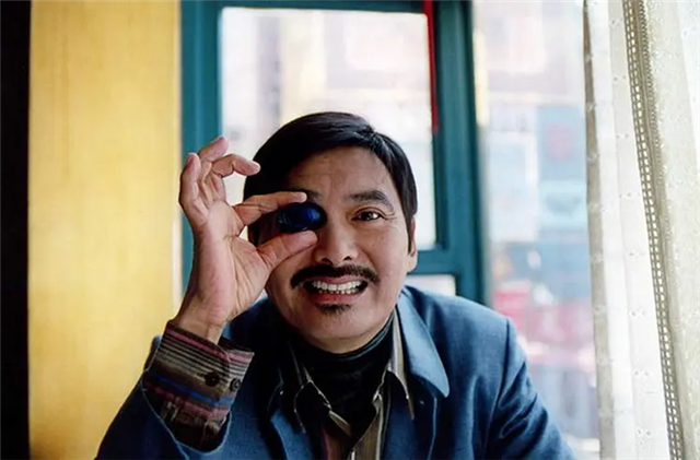 王晶投资100万,许鞍华花费15天,拍出了一部最接