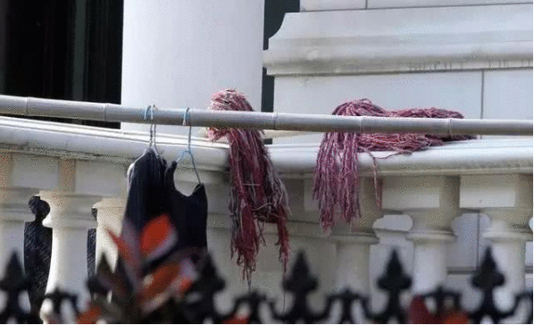 备2亿嫁妆、带入名媛圈,李连杰的4个女儿,你为