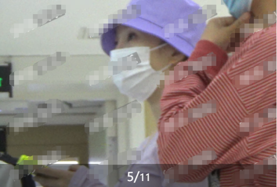 李小璐被拍现身整形医院,不断拉口罩怕被认出