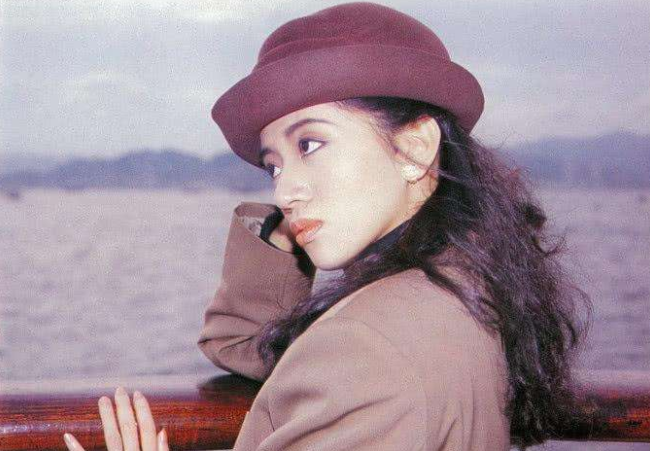 为什么梅艳芳宁愿把遗产捐了也不留给母亲?