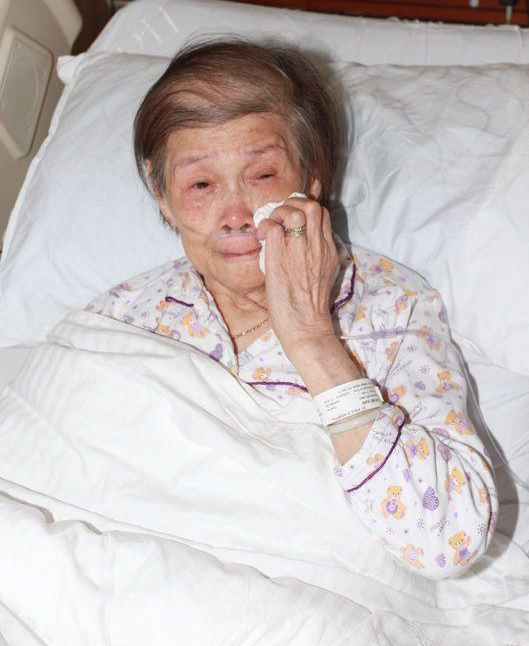 为什么梅艳芳宁愿把遗产捐了也不留给母亲?