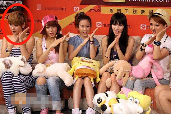 当红流量打脸曝恋情,粉丝喜获宝藏嫂子?